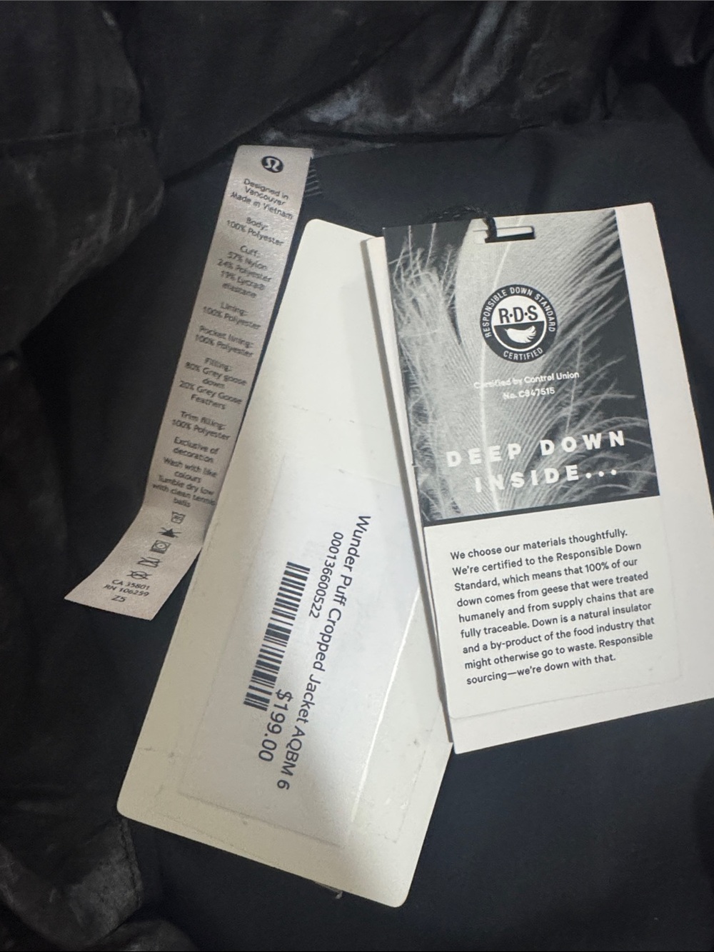 Lululemon Wunder Puff Cropped Jacket
Aquila Black Multi